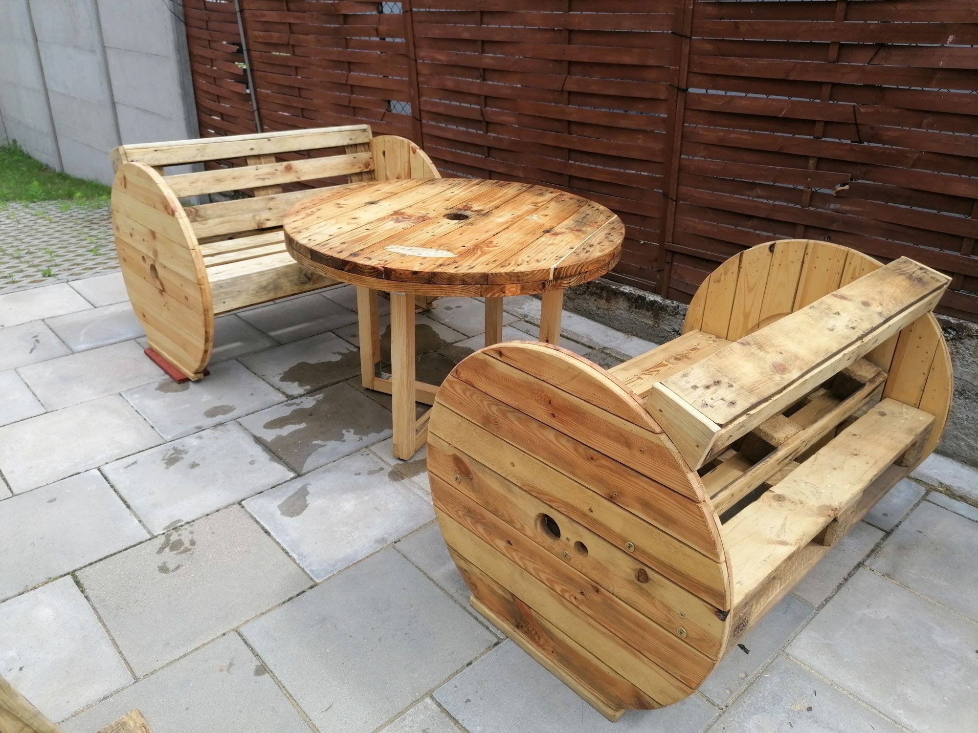 Zestaw ogrodowy dwie ławki + stół