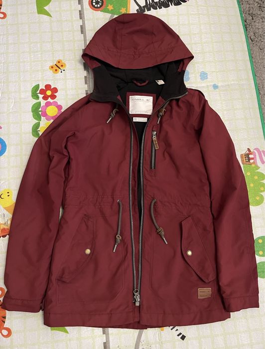 Жіноча фірмова термо куртка