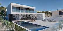 Luxuosa Moradia Nova Contemporânea