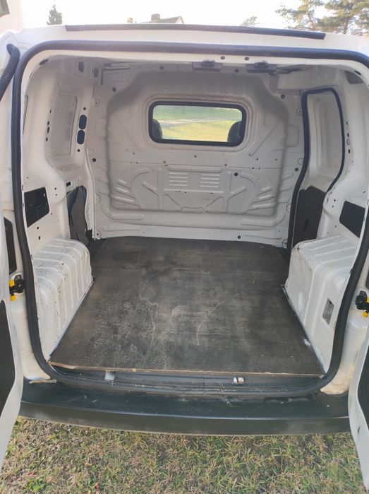 Fiat Fiorino 1.3 diesel 2015 rok