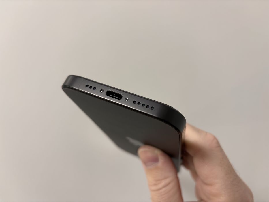 iPhone 15 Pro 256gb Black Titanium