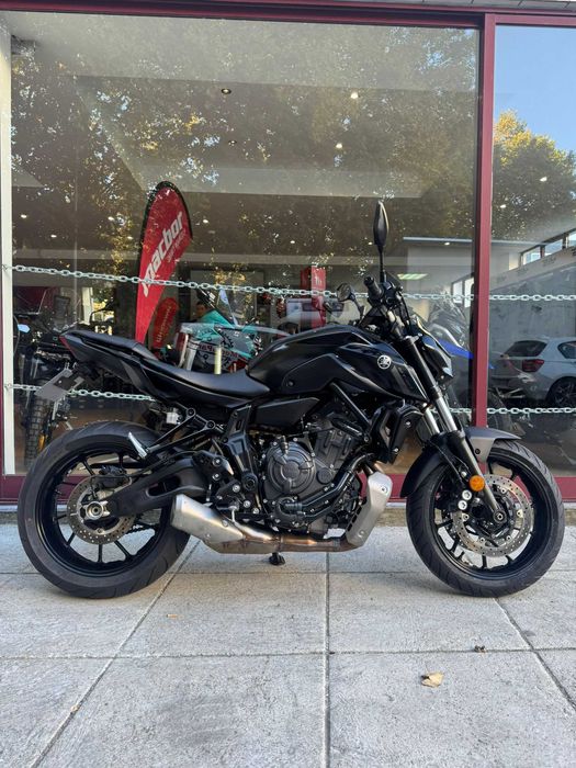 YAMAHA MT-07 JUNHO DE 2023 COM 13603 KMS  35 Kw