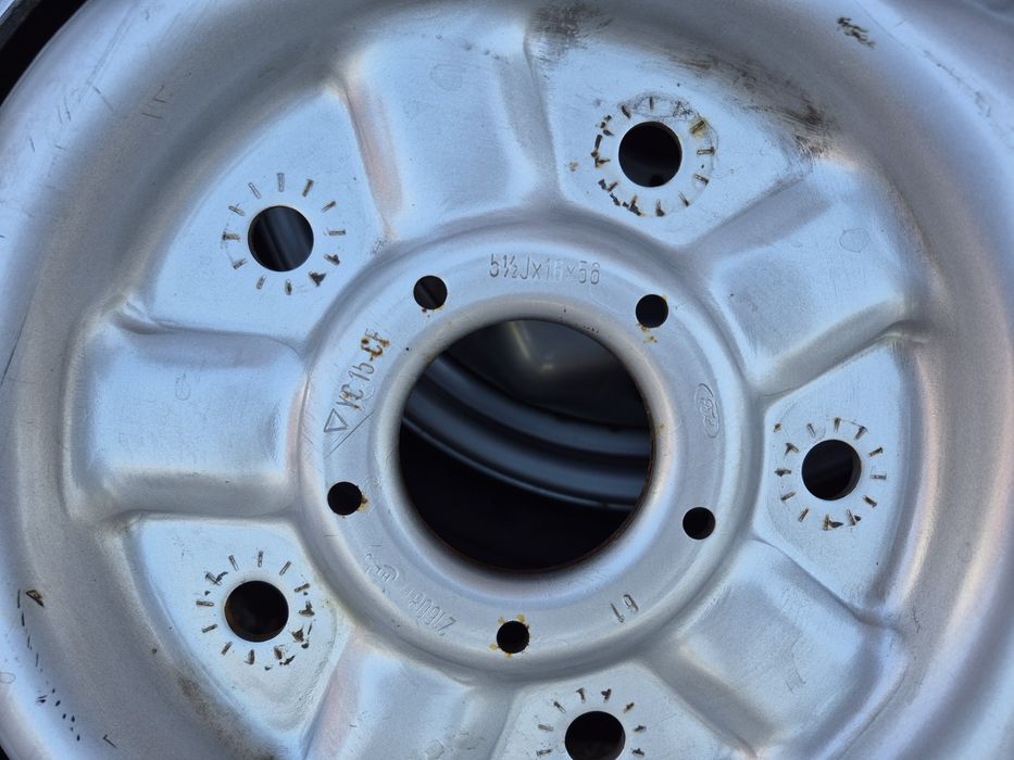 215 75 16 C 216/114 R Hankook
