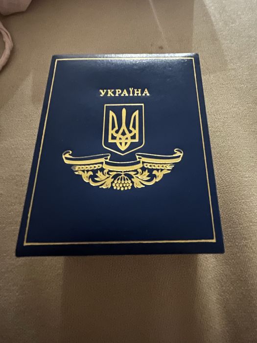 Продам годинник кварцевий новий  Kleynod K20-603