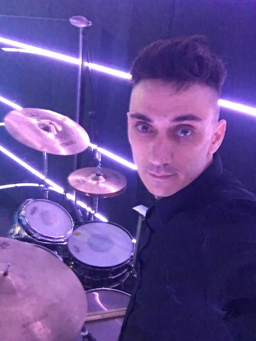 Уроки игры на ударных