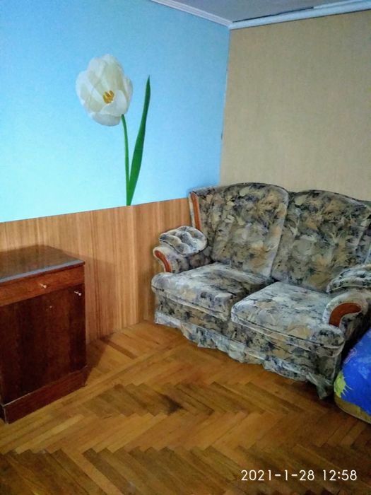 БЕЗ ПОСЕРЕДНИКІВ! Здам кімнату / поверх Осокорки