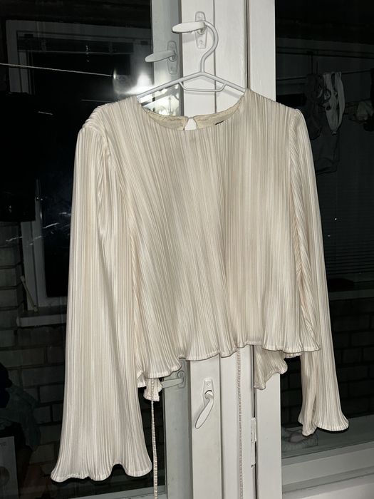 Гарна ніжна блуза