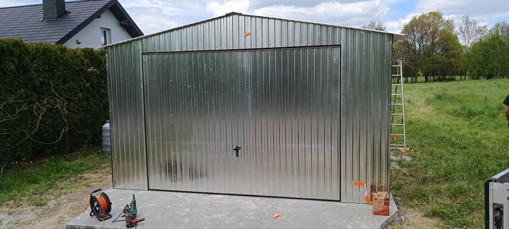 Garaz blaszak 6x6 brąz ma producent garaży t