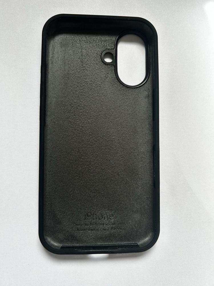 Czarne etui iphone 16