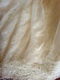 Итальянское свадебное платье (слоновая кость)