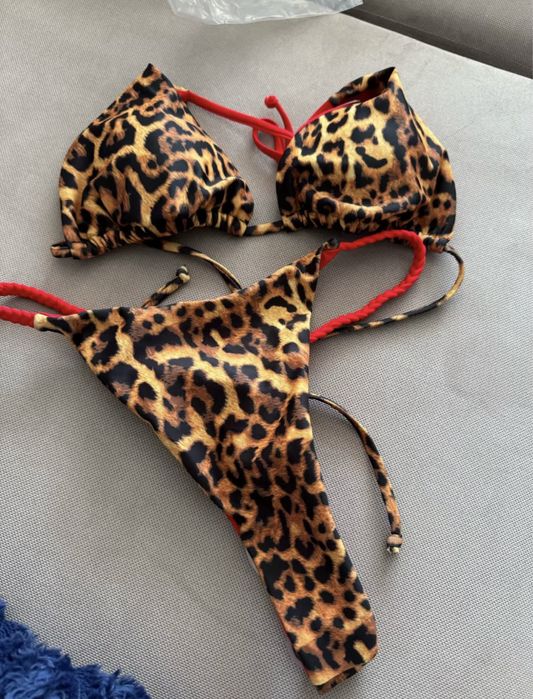 Сексуальний купальник із стрінгами Купальний костюм із двох частин