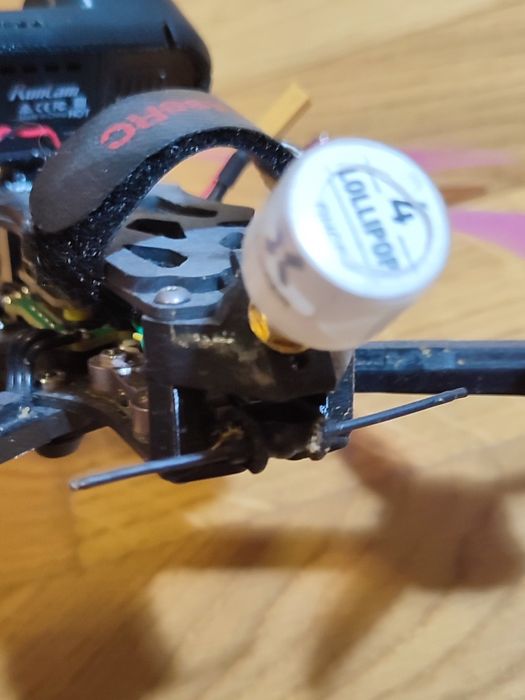 dron fpv impulserc apex 4 z kamerą runcam thumb pro v2 + akcesoria