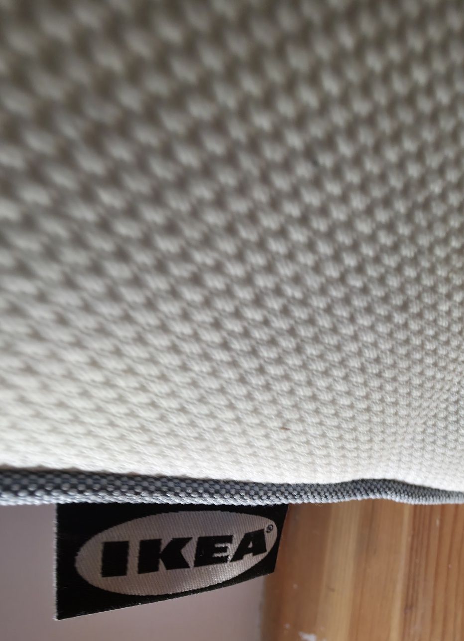 Nowy materac IKEA VESTMARKA 120x200, średnio-twardy