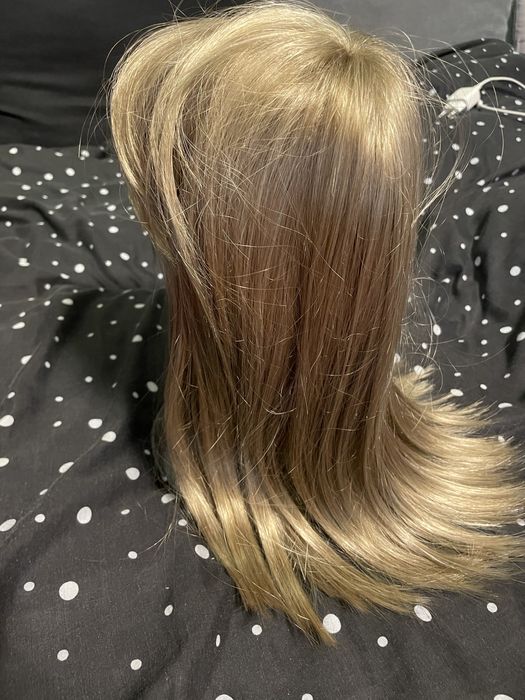 Blond wlosy peruka Nah