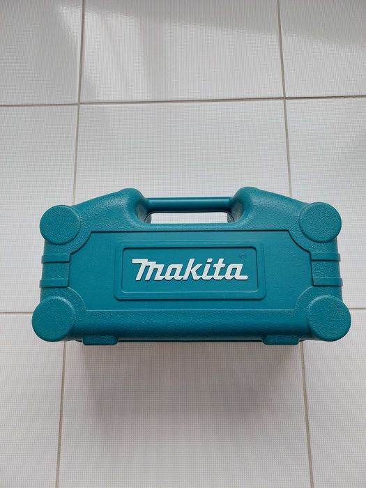 Акумуляторна викрутка Makita 6723DW