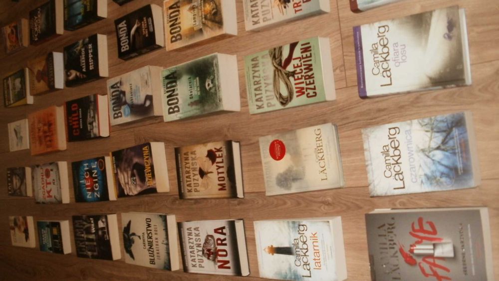 Lackberg, Child, Puzynska i inni - jeszcze większy zestaw książek