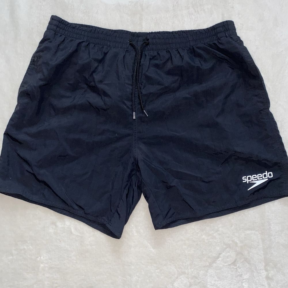 Шорти пляжні Ellesse  L, Diadora M,  Speedo XL, Crosshatch L- XL
