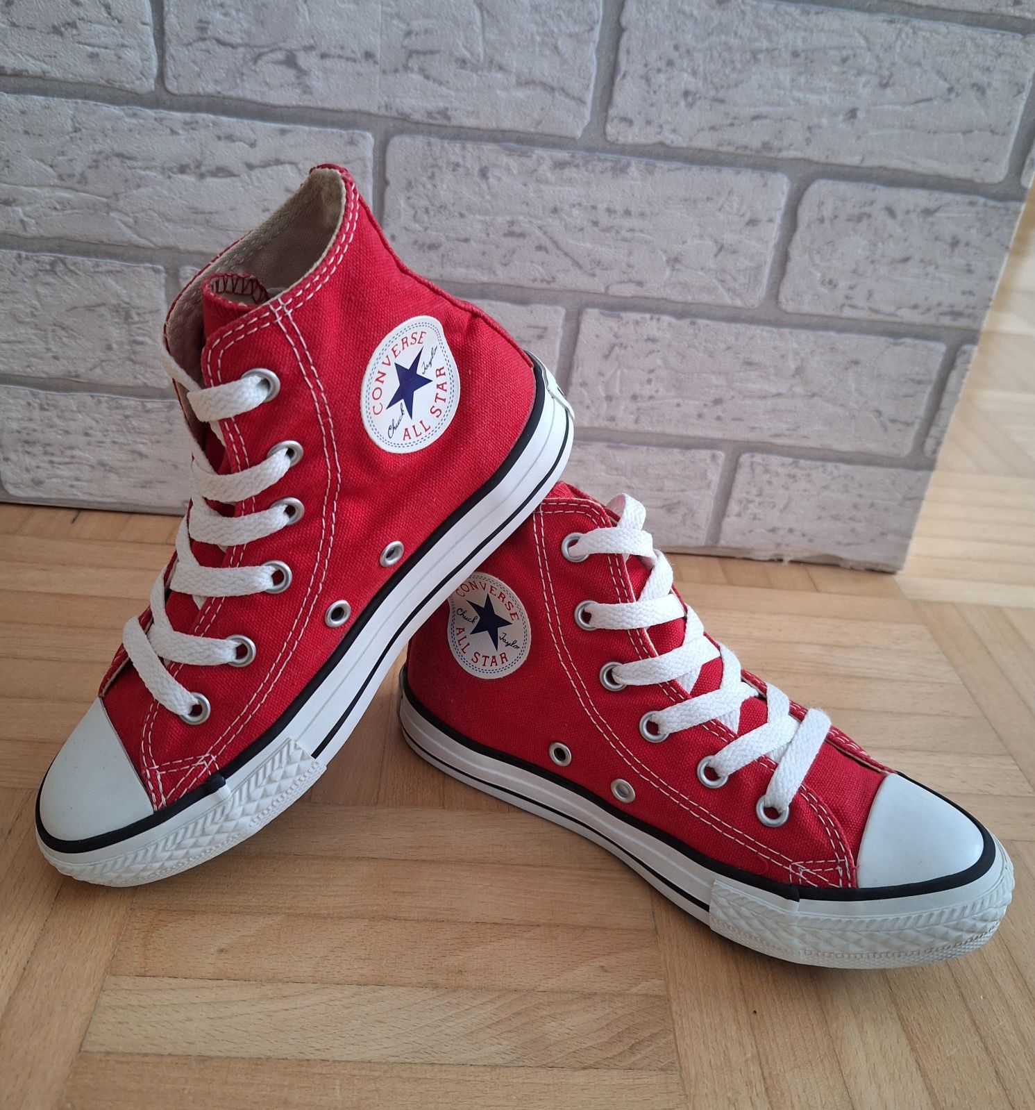 Trampki Converse r.30