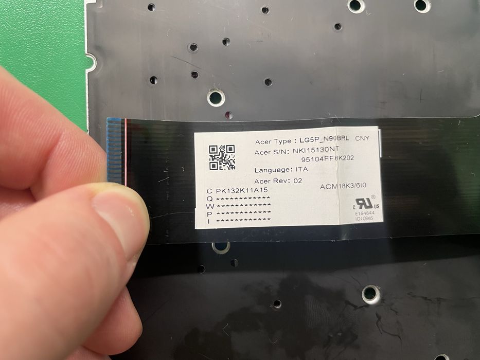 Клавиши клавиатуры с подсветкой Acer Nitro 5