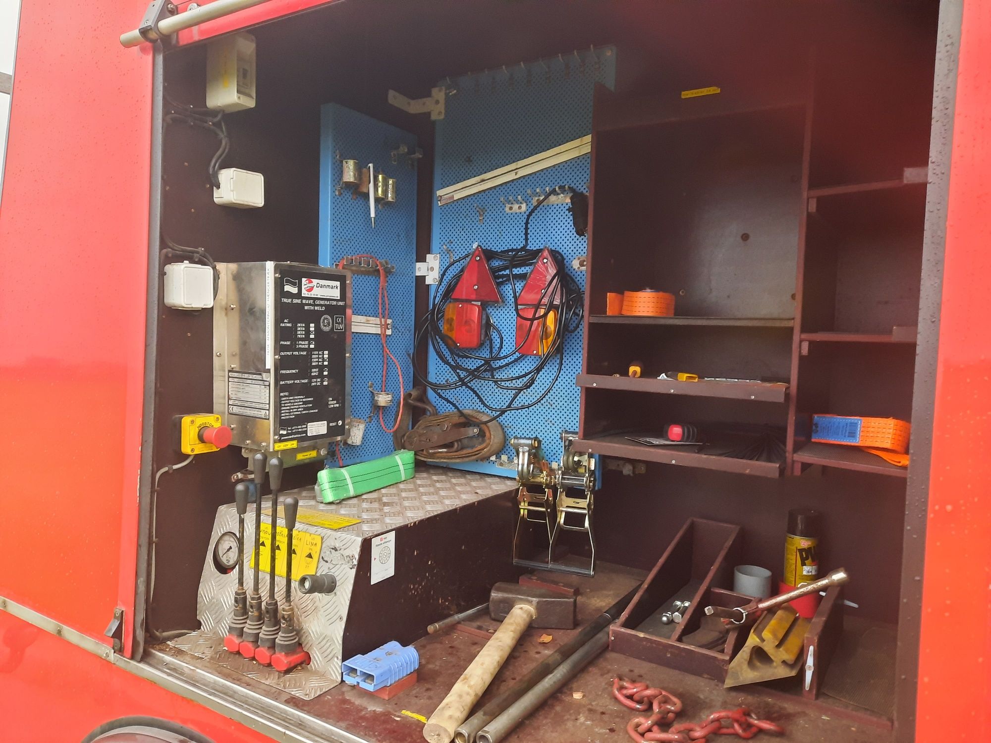 Holownik Pomoc Drogowa Iveco 65C15 Długie Opłaty