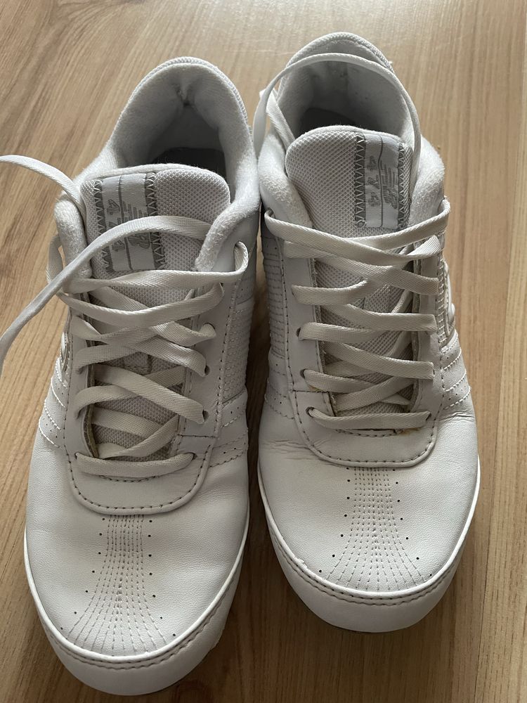 Adidasy New Balance
