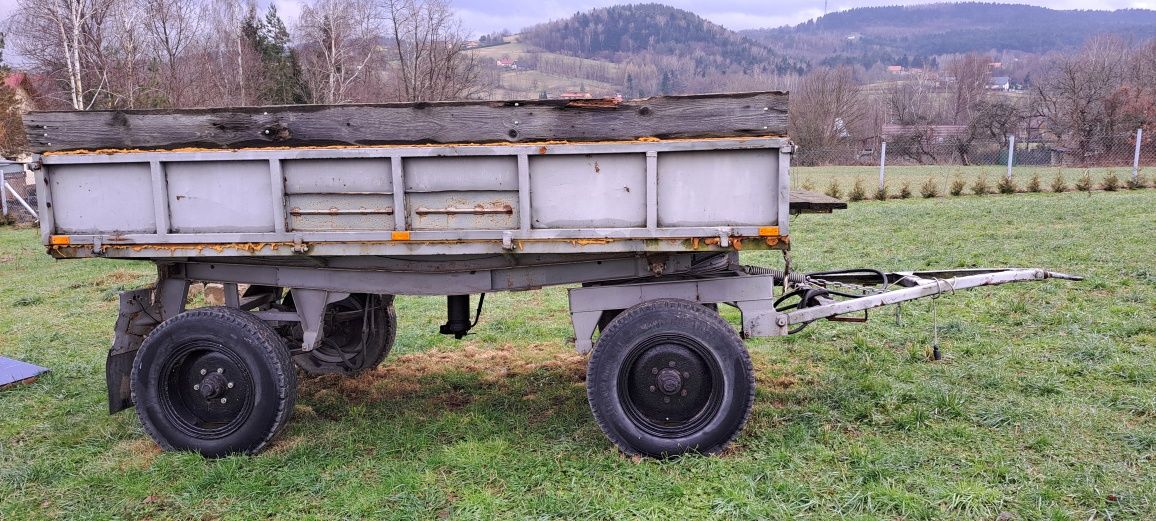 Przyczepa d-47 .