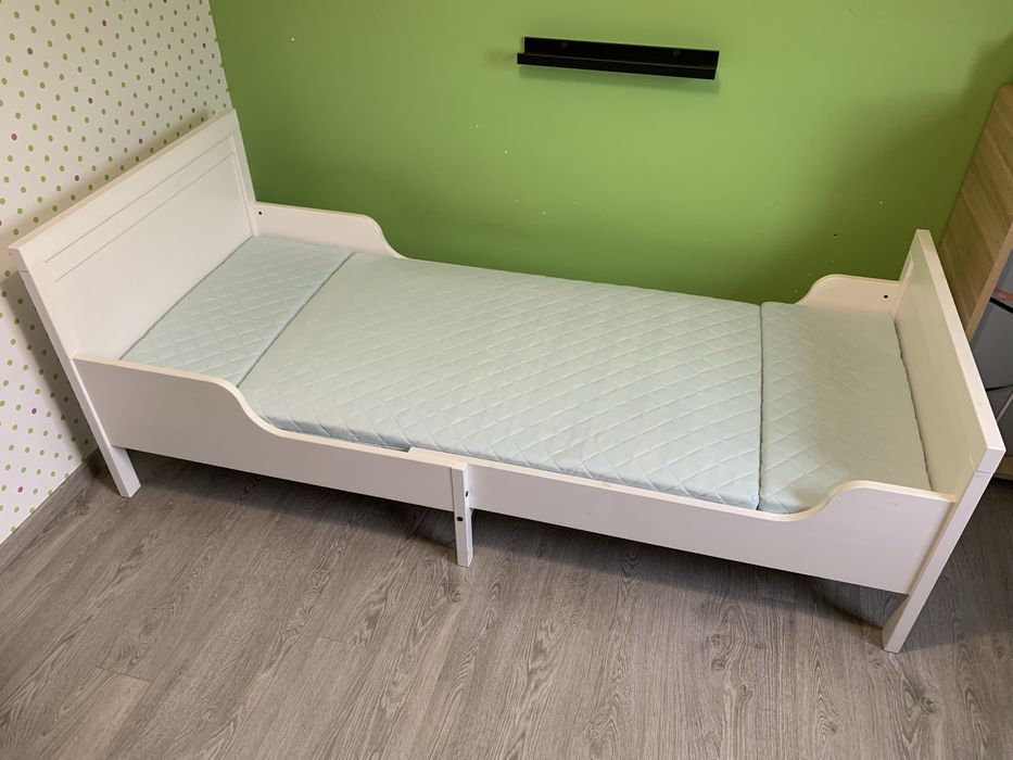 Łóżko dziecięce rozsuwane Ikea Sundvik +dno +materac sprężynowy Vyssa