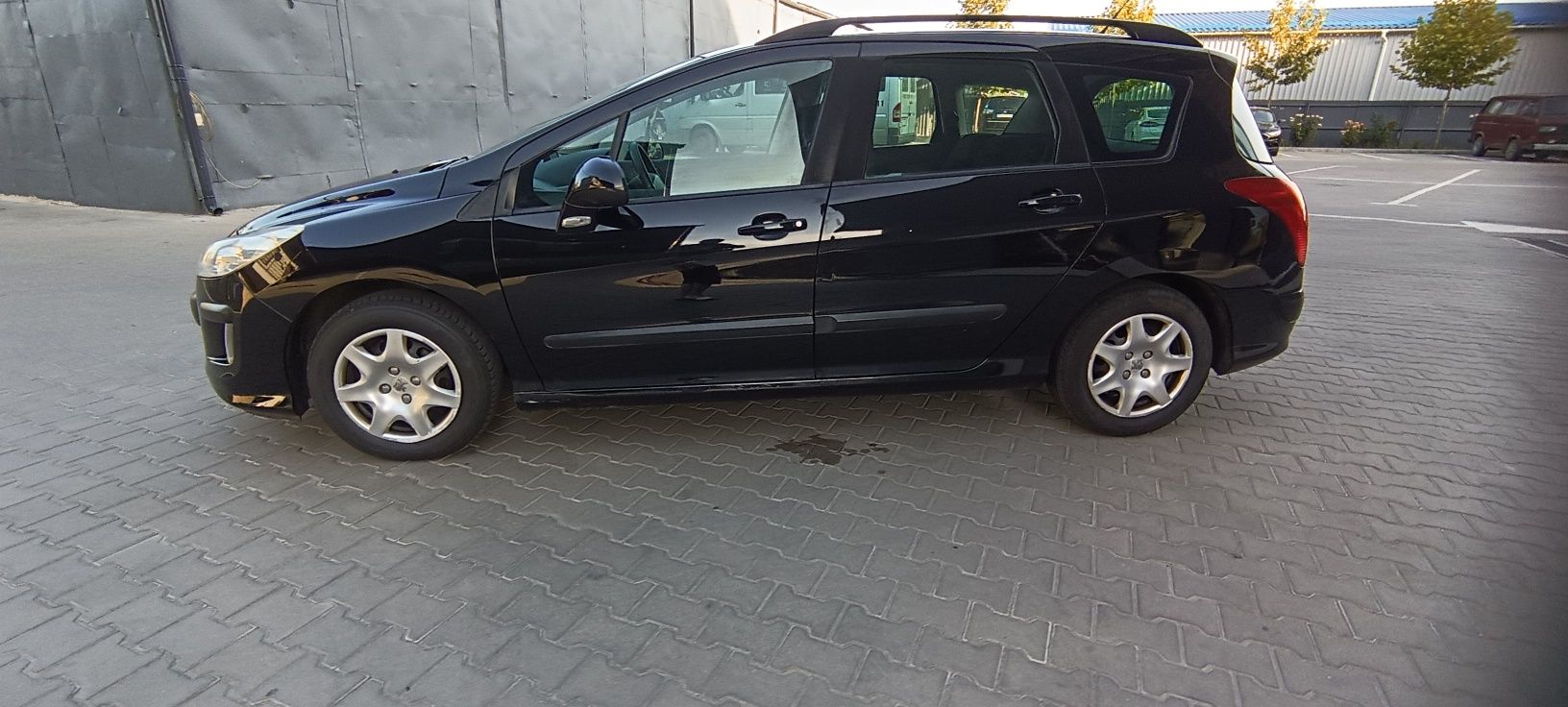 Продам Пежо 308 SW
