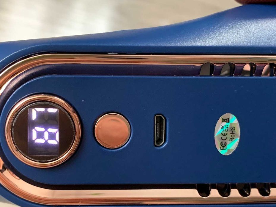 Wiatrak na szyję, wentylator na kark, hit w Japonii na upały