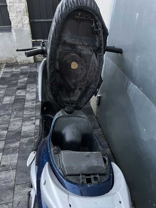 Скутер piaggio liberti