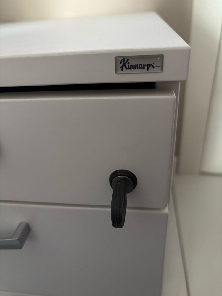 Kinnarps kontenerek szafka biurowa
