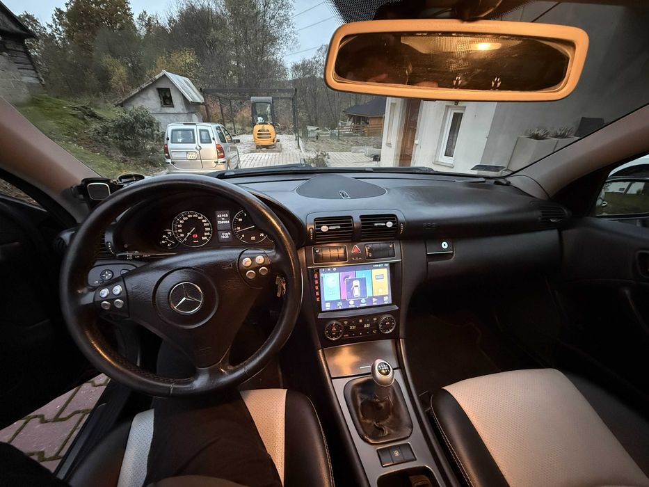 Mercedes C-Class Coupe 1.8 Kompressor • Panorama • Applecar • Webasto