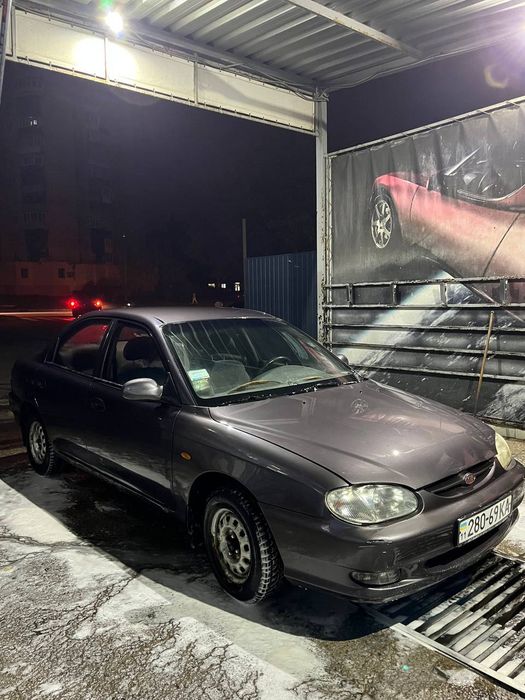 KIA Sephia 2000 1,5