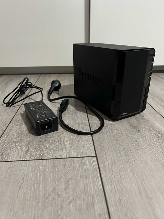 NAS Synology DS220+ 2GB RAM