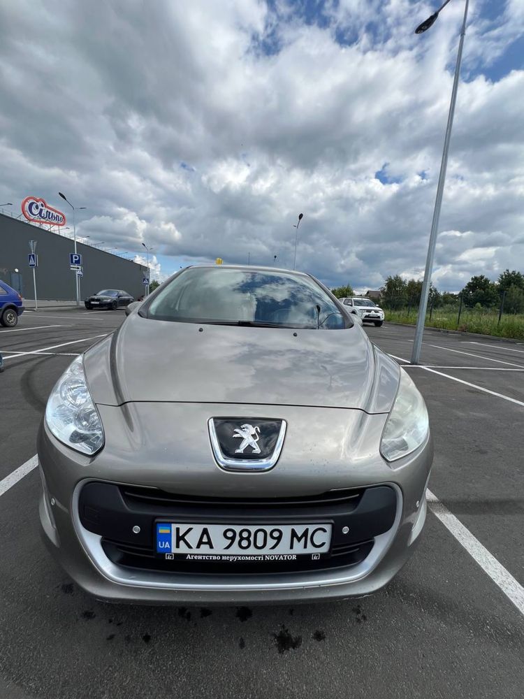 Peugeot 308 | 2012 | 1,6 дизель
