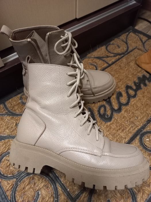 Жіночі шкіряні чоботи, 37 розмір