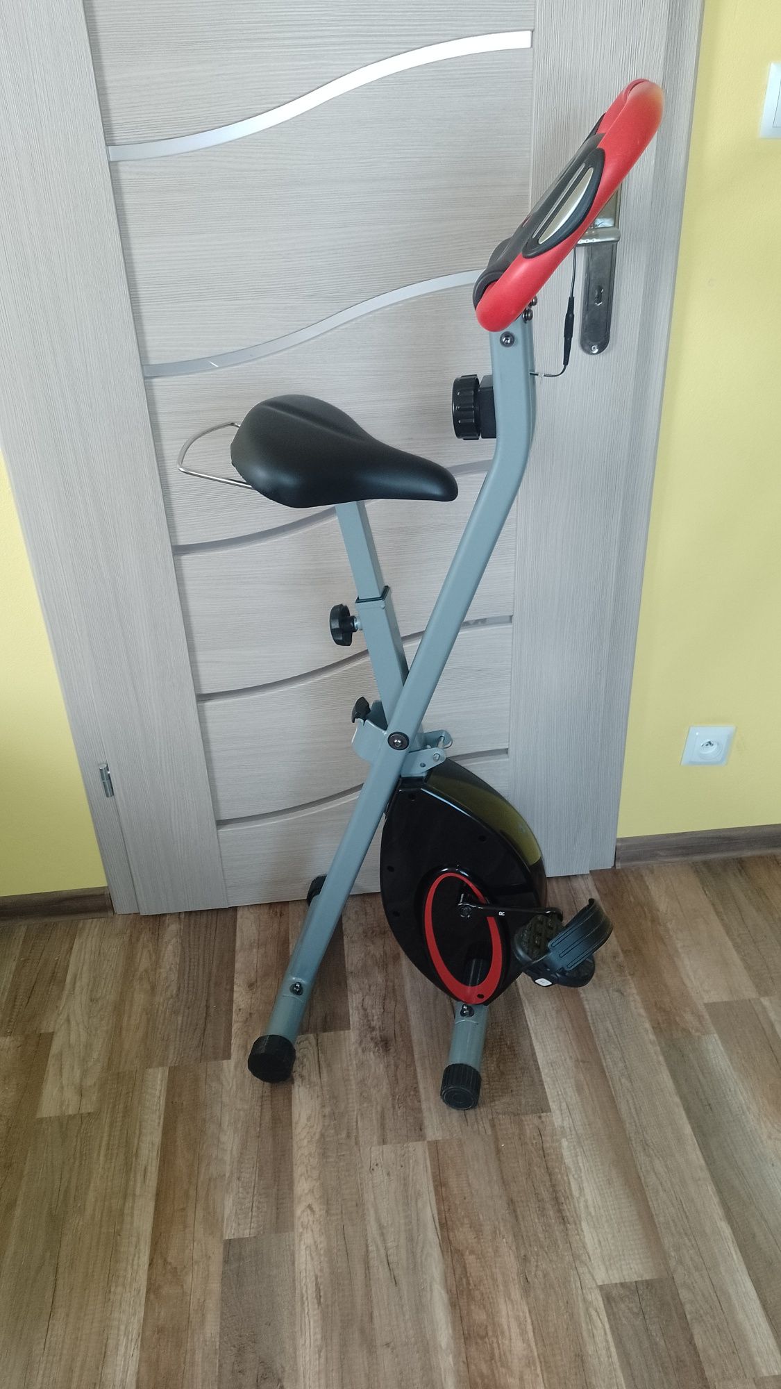 Rowerek stacjonarny składany