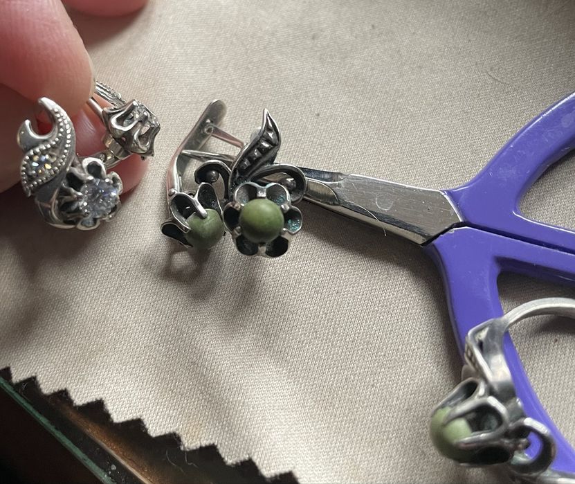 Сережки серебряные  комплект с бирюзой