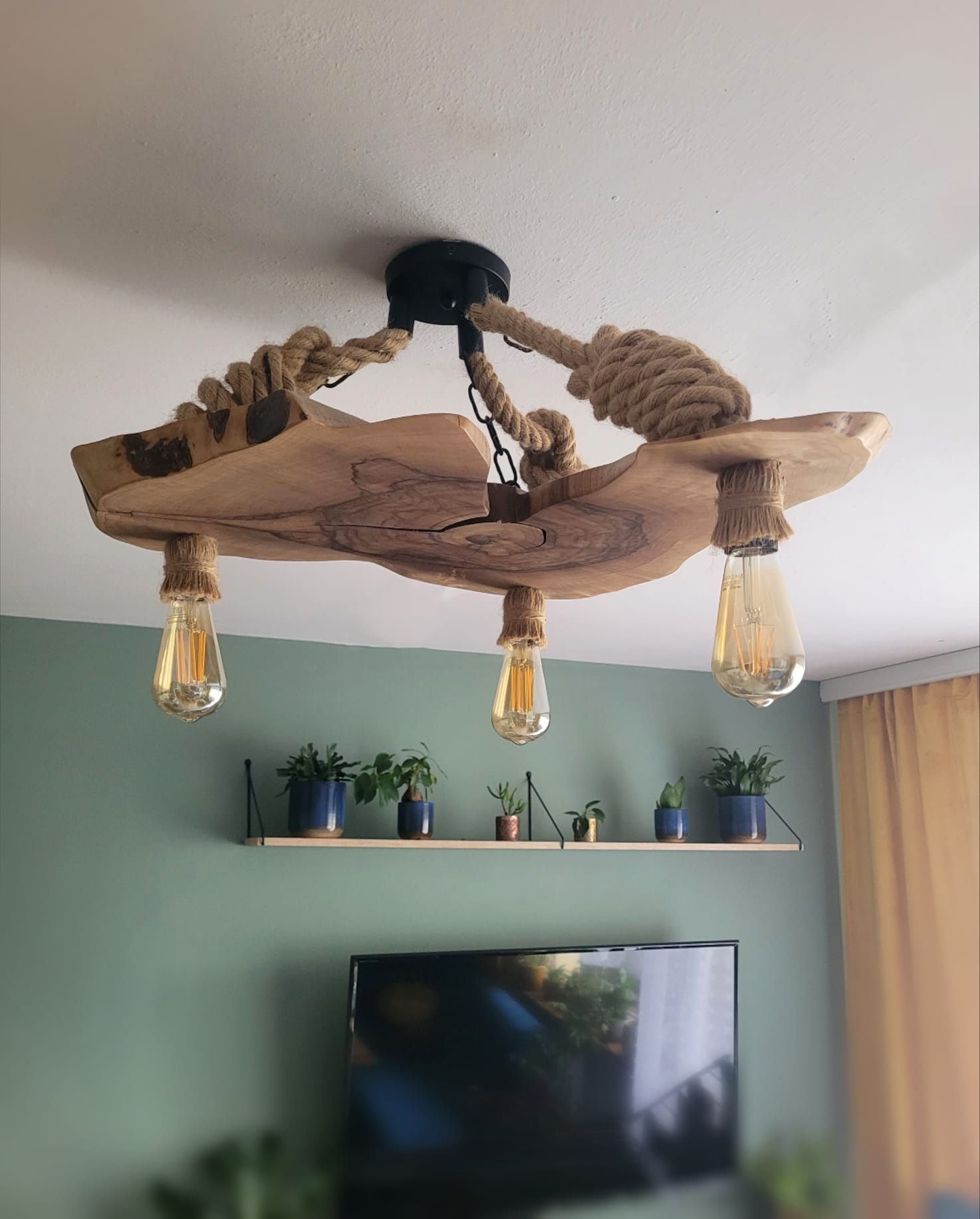 Lampa wisząca z plastra orzech włoski sznur jutowy Loft Handmade