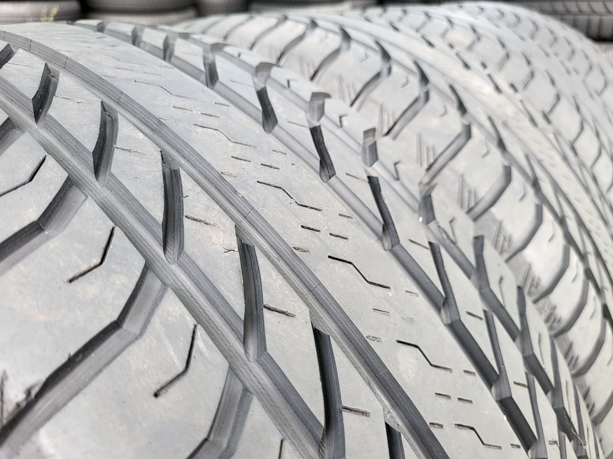 Продам комплект летних шин "Bridgestone Ecopia 235/55 R17 103H"