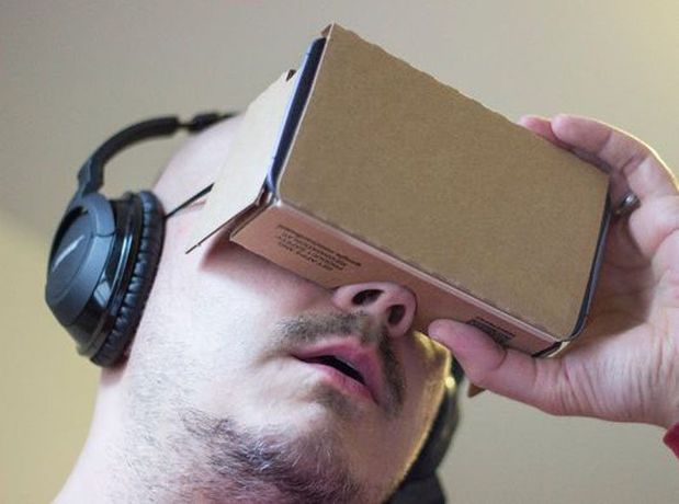 Oculos VR cartão tipo Google com lentes.