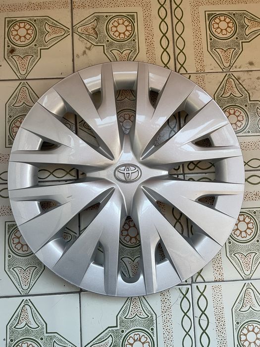 42602K0030 Колпак колеса R 16 Toyota Yaris Corolla E150 06-13 Auris