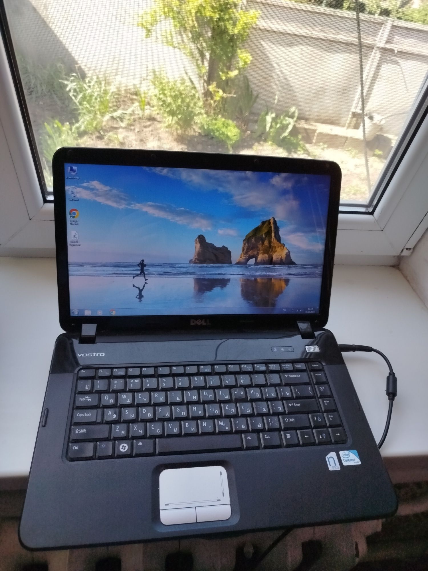 Ноутбук Dell Vostro 1015 15.6" 250gb