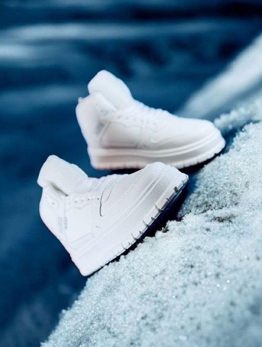 Жіночі зимові кросівки Puma/натуральная кожа/белые зимние ботинки пума