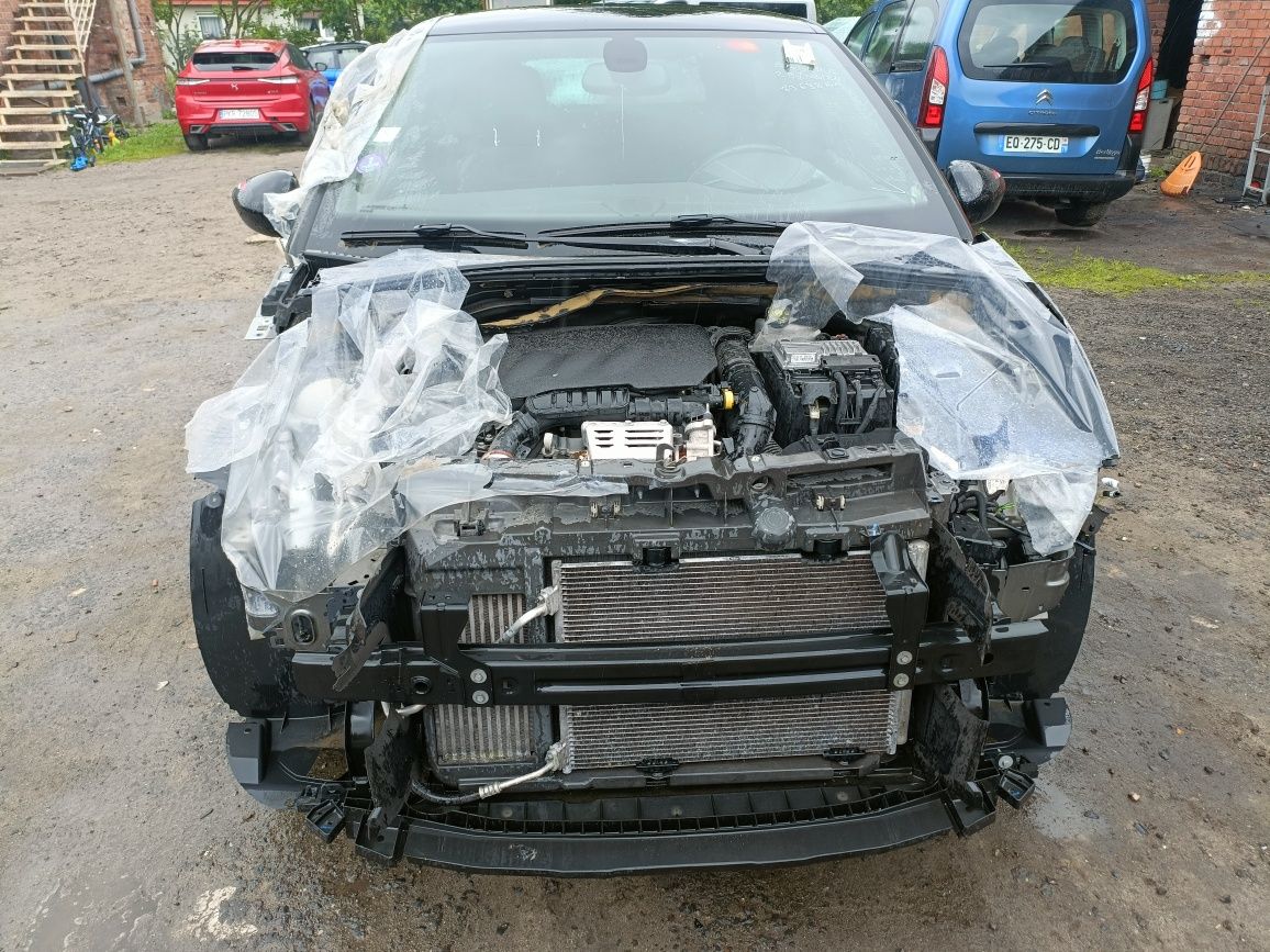 Citroen DS DS3 1.2b automat 17r ds performance line