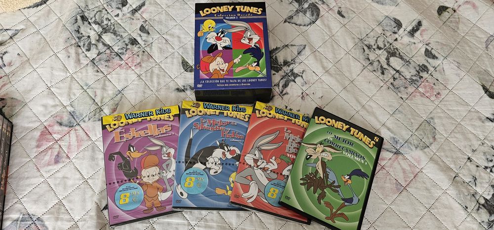 vários DVD DVD'S de desenhos animados