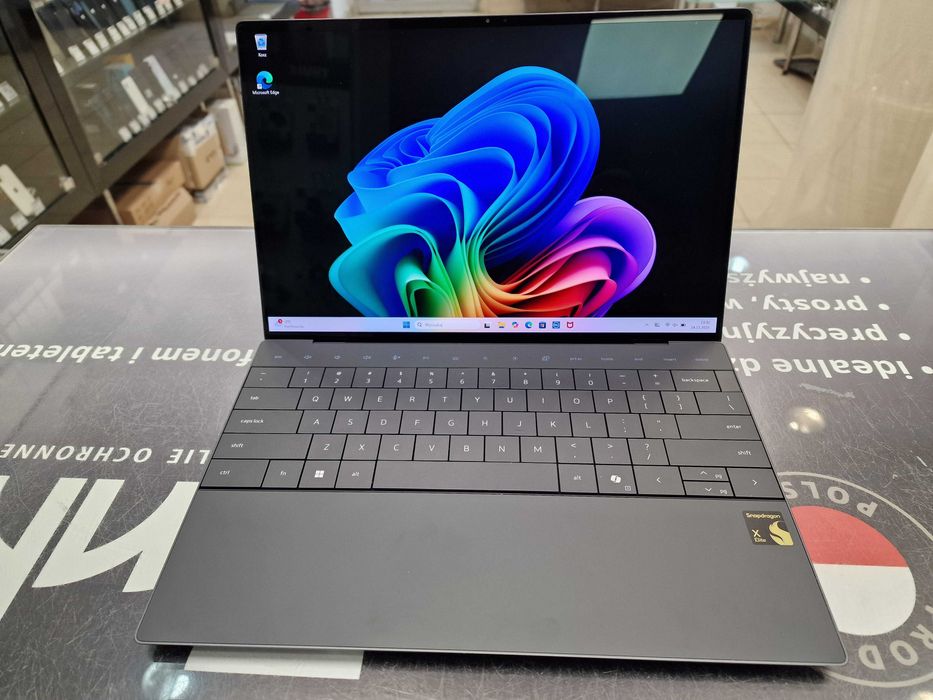 DELL XPS 13 9345/ Snapdragon X Elite/ 16GB/ 512GB/ 2880 x 1800 dotyk