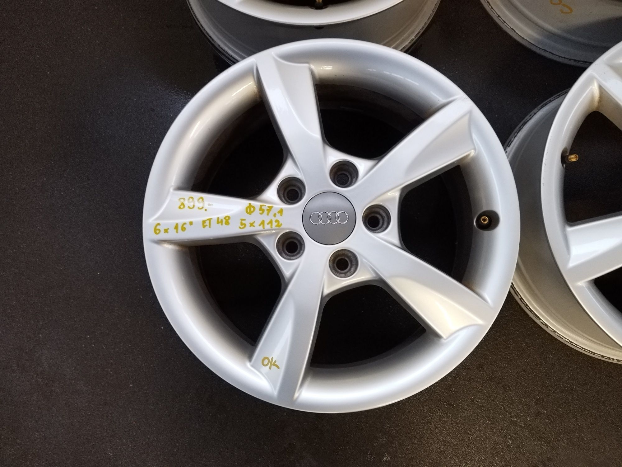 Oryginalne alufelgi Audi 16'' 5x112