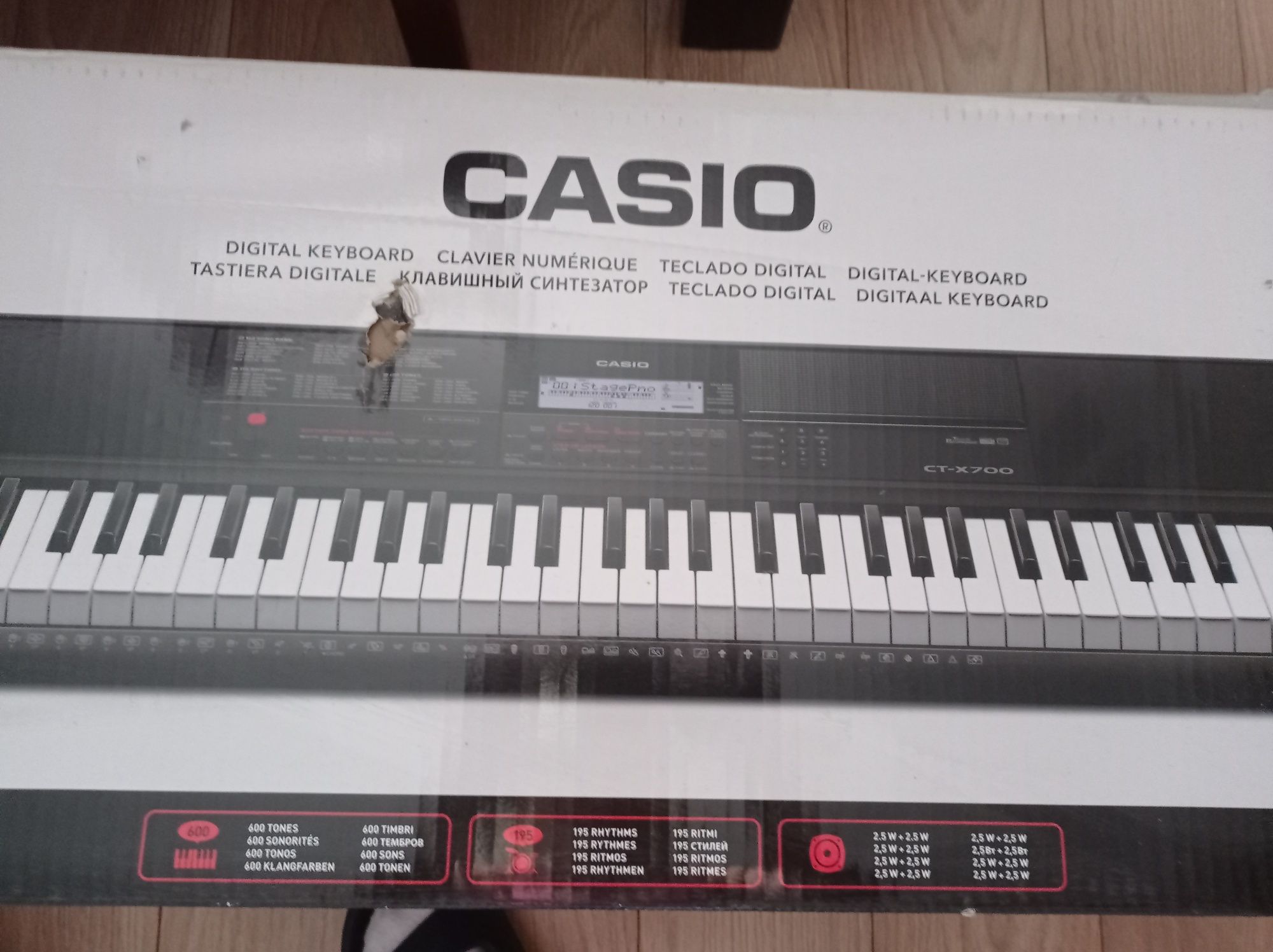 Keyboard casio cx-t700