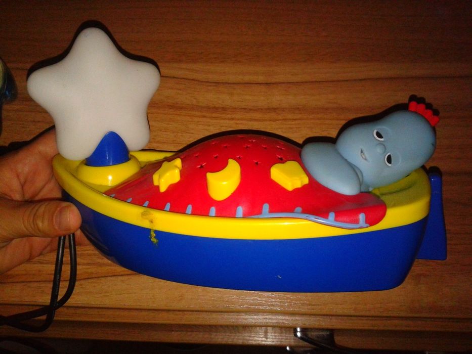 Нічний світильник дитячий з музикою